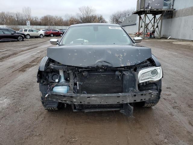 Photo 5 from auction – 2019 CHRYSLER 300 LIMITE with VIN 2C3CCAKG9KH560395