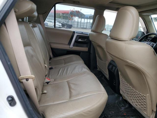 Photo 11 from auction – 2015 TOYOTA 4RUNNER SR with VIN JTEZU5JR1F5095391