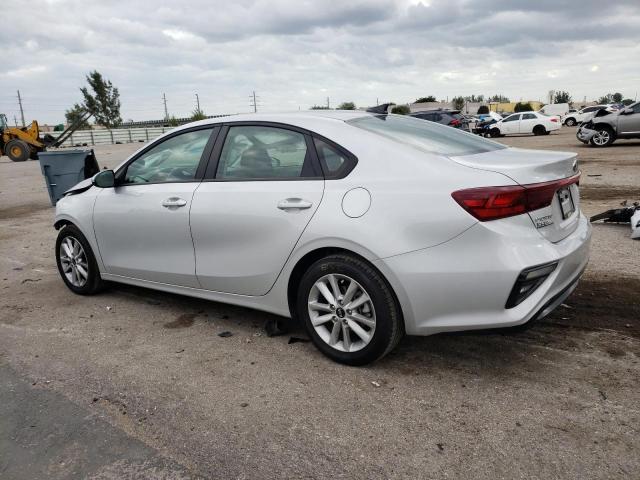 Photo 2 from auction – 2021 KIA FORTE FE with VIN 3KPF24AD6ME363770