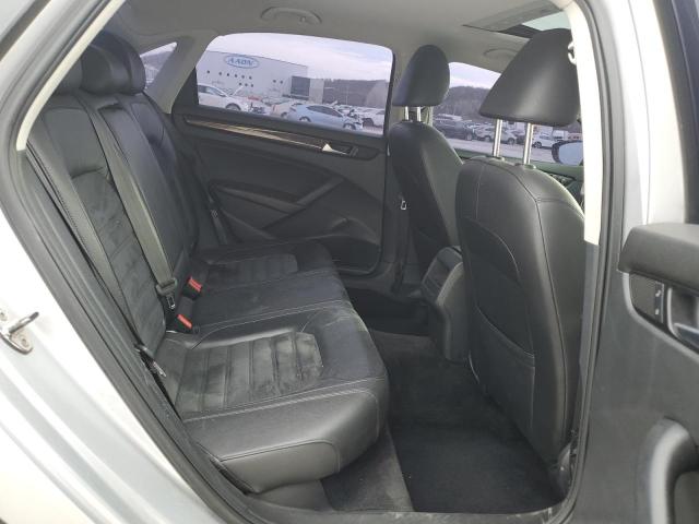 Photo 10 from auction – 2012 VOLKSWAGEN PASSAT SEL with VIN 1VWCN7A36CC057982