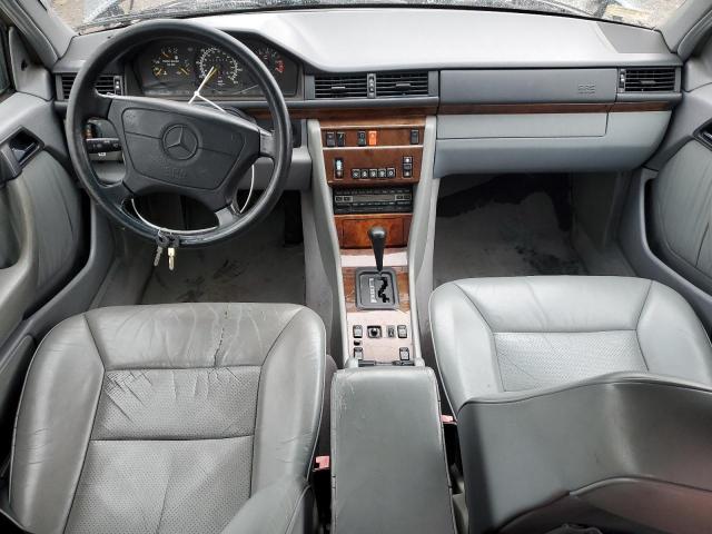 Photo 8 from auction – 1992 MERCEDES-BENZ 400 E with VIN WDBEA34EXNB778343