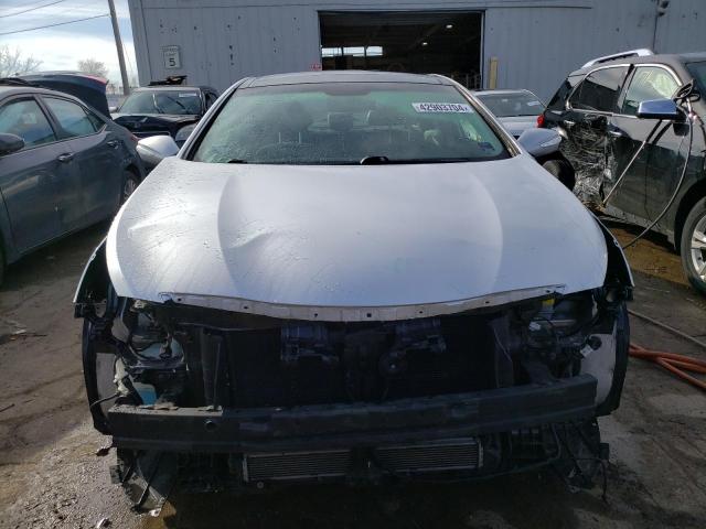 Photo 5 from auction – 2015 HYUNDAI SONATA HYB with VIN KMHEC4A42FA051892