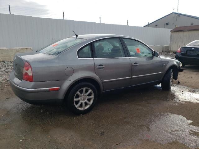 Photo 3 from auction – 2004 VOLKSWAGEN PASSAT GLS with VIN WVWPD63B54P042602