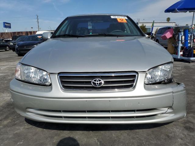 Photo 5 from auction – 2001 TOYOTA CAMRY CE with VIN JT2BG22K710556587