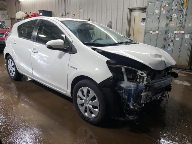 Photo 4 from auction – 2014 TOYOTA PRIUS C with VIN JTDKDTB34E1079518