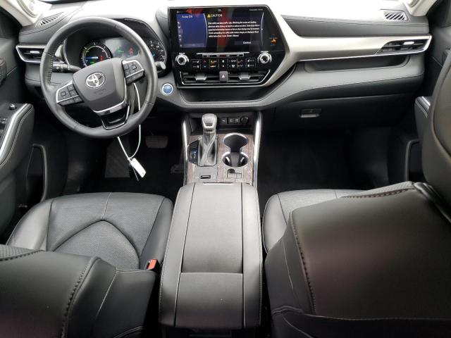 Photo 8 from auction – 2021 TOYOTA HIGHLANDER with VIN 5TDXBRCH2MS050433