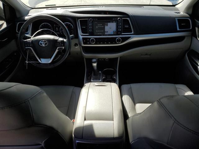 Photo 8 from auction – 2019 TOYOTA HIGHLANDER with VIN 5TDJZRFH8KS944107