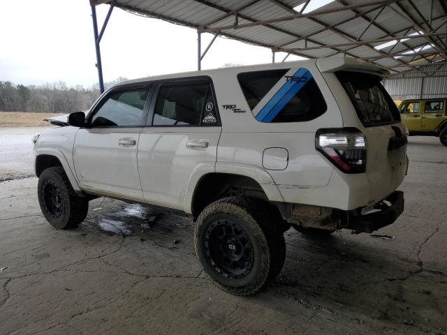 Photo 2 from auction – 2018 TOYOTA 4RUNNER SR with VIN JTEBU5JR8J5483373