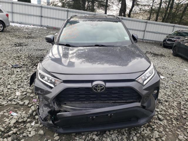 Photo 5 from auction – 2019 TOYOTA RAV4 XLE with VIN JTMP1RFV1KD047505