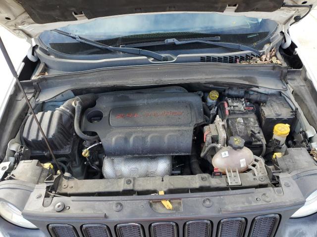 Photo 12 from auction – 2017 JEEP RENEGADE L with VIN ZACCJBBB0HPF39809