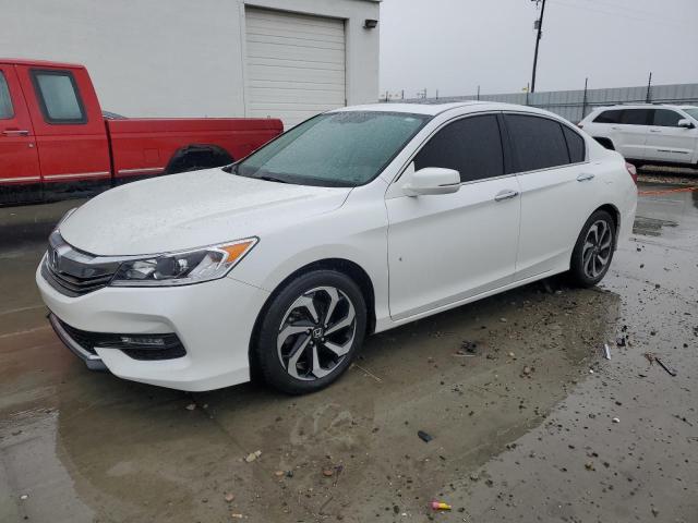 HONDA ACCORD 2016 with VIN 1HGCR2F82GA022566 - Photo from auction