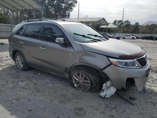 Photo 4 from auction – 2014 KIA SORENTO LX with VIN 5XYKT3A63EG445063