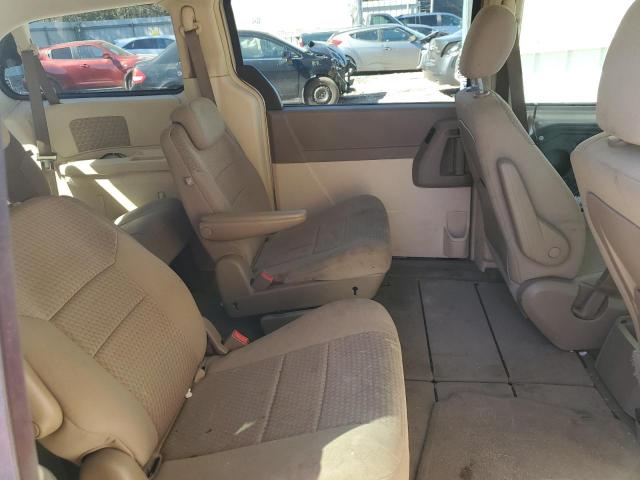 Photo 11 from auction – 2008 CHRYSLER TOWN & COU with VIN 2A8HR54P18R757917