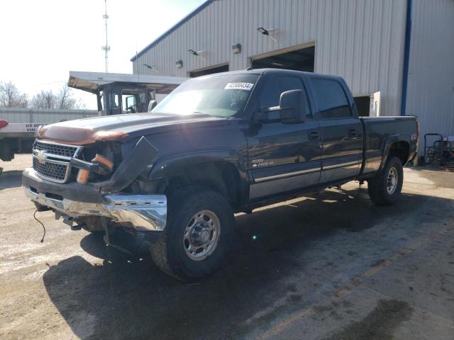 CHEVROLET SILVERADO 2005 with VIN 1GCHK23295F952988 - Photo from auction