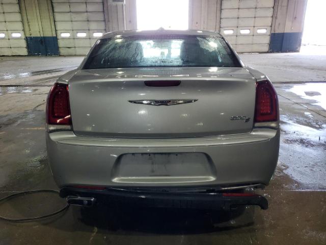 Photo 6 from auction – 2017 CHRYSLER 300 S with VIN 2C3CCABG4HH663071