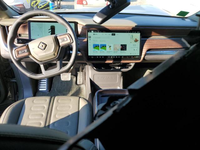Photo 8 from auction – 2023 RIVIAN R1S LAUNCH with VIN 7PDSGABL0PN003603
