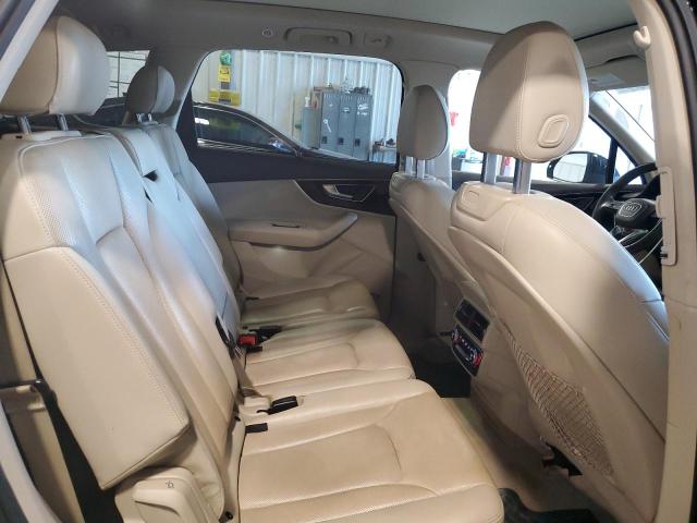 Photo 11 from auction – 2017 AUDI Q7 PRESTIG with VIN WA1VAAF73HD058079