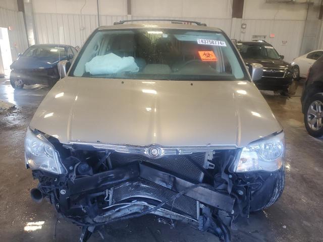 Photo 5 from auction – 2008 CHRYSLER TOWN & COU with VIN 2A8HR54P28R664050