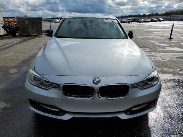 Photo 5 from auction – 2013 BMW 335 with VIN WBA3A9C55DF476587
