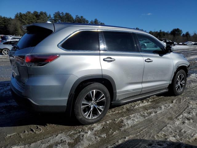 Photo 3 from auction – 2016 TOYOTA HIGHLANDER with VIN 5TDJKRFH3GS230560