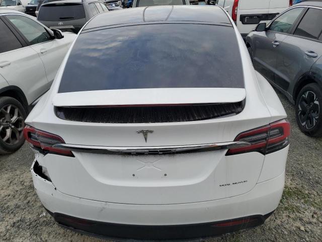 Photo 6 from auction – 2020 TESLA MODEL X with VIN 5YJXCDE25LF301599