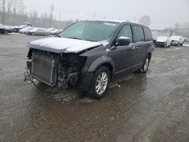 DODGE GRAND CARA 2018 with VIN 2C4RDGCG0JR266588 - Photo from auction
