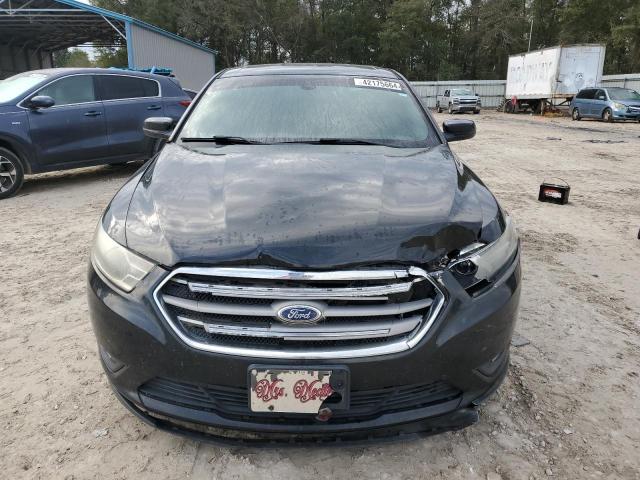 Photo 5 from auction – 2013 FORD TAURUS SEL with VIN 1FAHP2E90DG210537