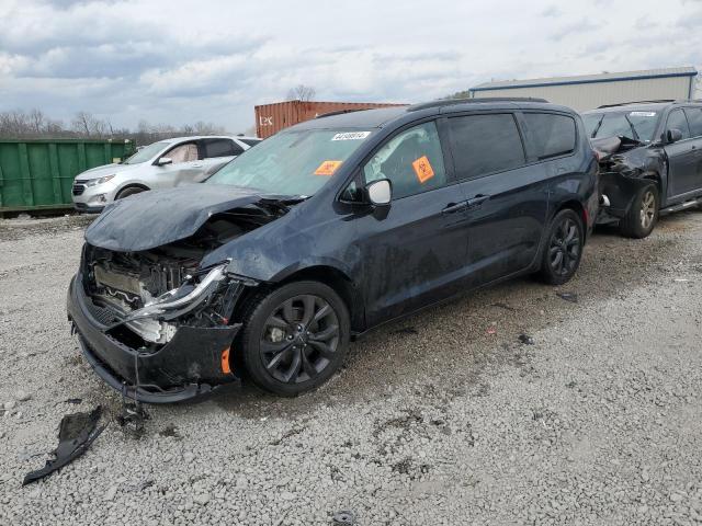 CHRYSLER PACIFICA T 2020 with VIN 2C4RC1BGXLR290577 - Photo from auction