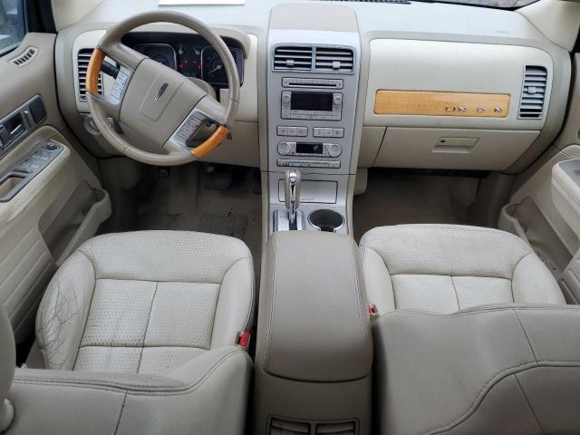 Photo 8 from auction – 2007 LINCOLN MKX with VIN 2LMDU68C17BJ09633