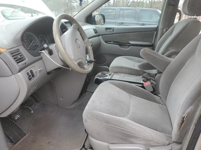 Photo 7 from auction – 2005 TOYOTA SIENNA CE with VIN 5TDZA23C95S261489