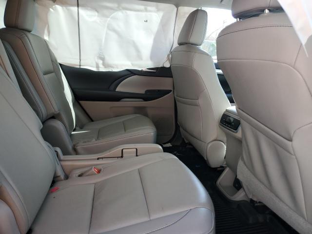 Photo 11 from auction – 2019 TOYOTA HIGHLANDER with VIN 5TDJZRFH3KS627092