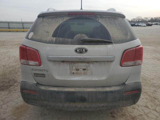 Photo 6 from auction – 2013 KIA SORENTO EX with VIN 5XYKU4A28DG313494