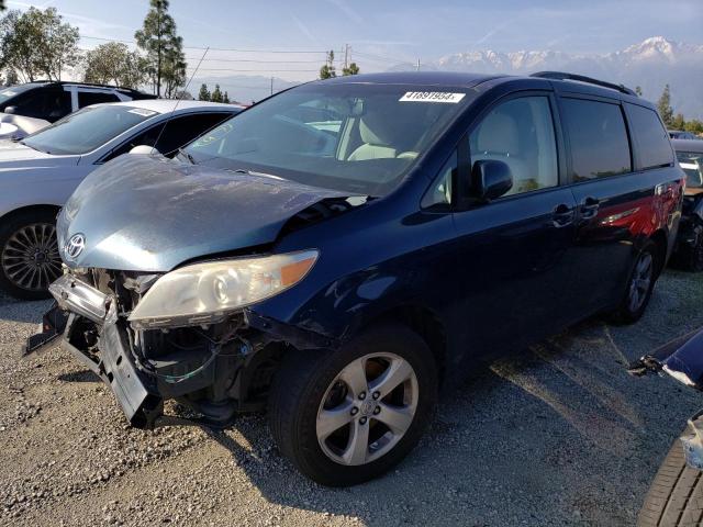 TOYOTA SIENNA LE 2011 with VIN 5TDKK3DCXBS140324 - Photo from auction