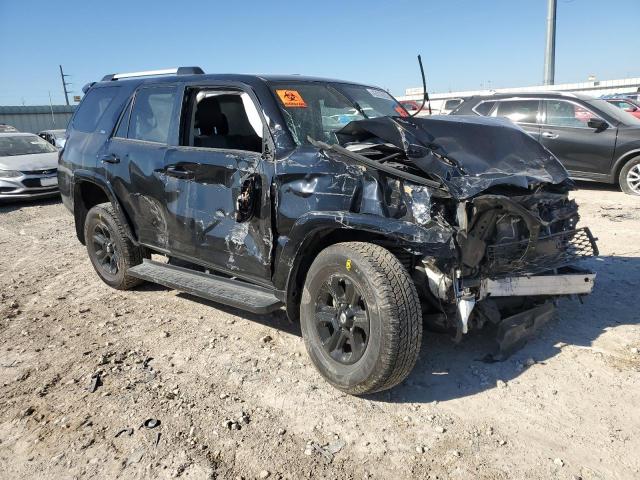 Photo 4 from auction – 2020 TOYOTA 4RUNNER SR with VIN JTEBU5JR7L5769783