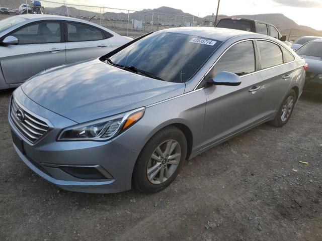 HYUNDAI SONATA SE 2017 with VIN 5NPE24AF2HH440729 - Photo from auction