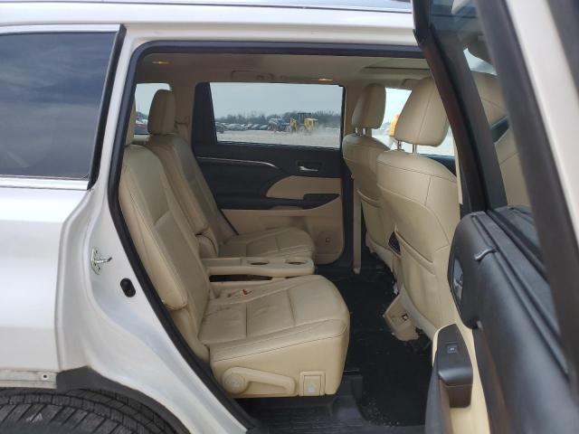 Photo 11 from auction – 2015 TOYOTA HIGHLANDER with VIN 5TDDKRFH8FS151364