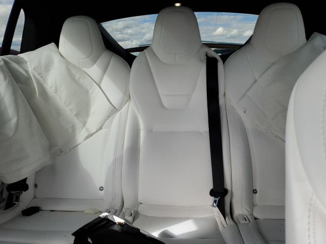 Photo 10 from auction – 2017 TESLA MODEL X with VIN 5YJXCAE28HF040605