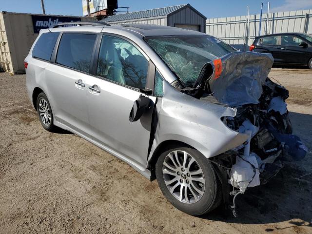 Photo 4 from auction – 2020 TOYOTA SIENNA XLE with VIN 5TDYZ3DC2LS079784