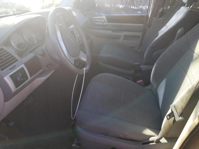 Photo 7 from auction – 2010 CHRYSLER TOWN & COU with VIN 2A4RR5D15AR479109