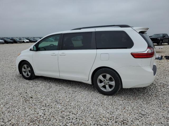 Photo 2 from auction – 2017 TOYOTA SIENNA LE with VIN 5TDKZ3DC4HS802094