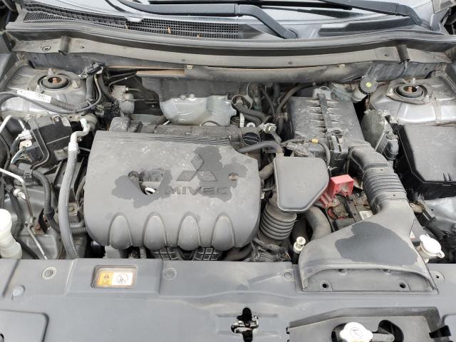 Photo 12 from auction – 2015 MITSUBISHI OUTLANDER with VIN JA4AD3A33FZ012337