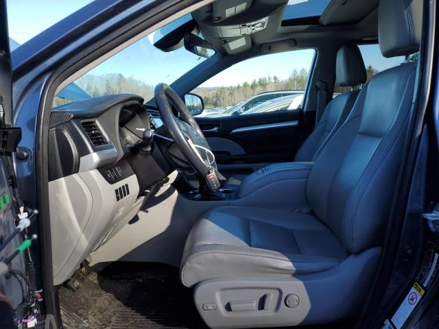 Photo 7 from auction – 2018 TOYOTA HIGHLANDER with VIN 5TDJZRFH5JS842729