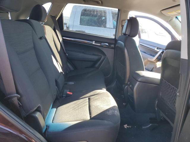Photo 11 from auction – 2015 KIA SORENTO LX with VIN 5XYKTCA65FG615800