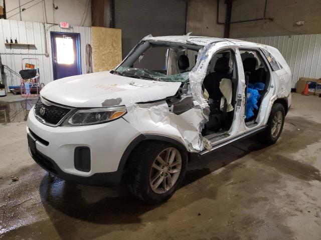 KIA SORENTO LX 2015 with VIN 5XYKT3A69FG660867 - Photo from auction