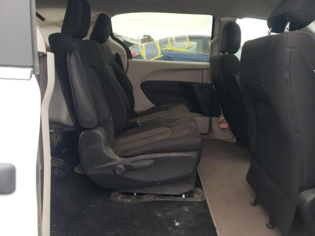 Photo 11 from auction – 2020 CHRYSLER VOYAGER L with VIN 2C4RC1AG7LR137219