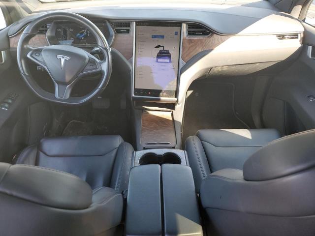 Photo 8 from auction – 2018 TESLA MODEL X with VIN 5YJXCDE29JF132510