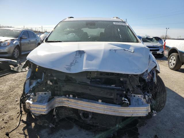 Photo 5 from auction – 2017 CHRYSLER PACIFICA L with VIN 2C4RC1GG3HR643399