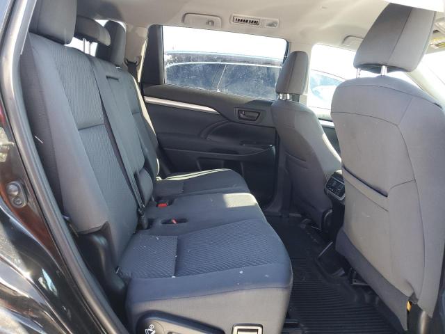 Photo 10 from auction – 2019 TOYOTA HIGHLANDER with VIN 5TDBZRFH5KS720569