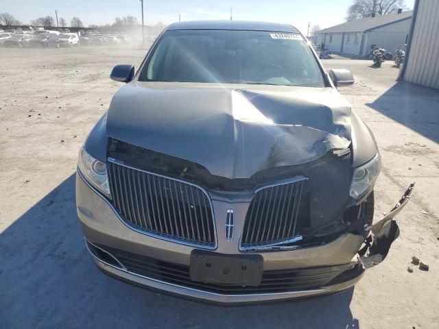 Photo 5 from auction – 2015 LINCOLN MKT with VIN 2LMHJ5FK6FBL04379