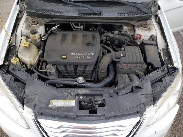 Photo 11 from auction – 2012 CHRYSLER 200 TOURIN with VIN 1C3CCBBB3CN119171